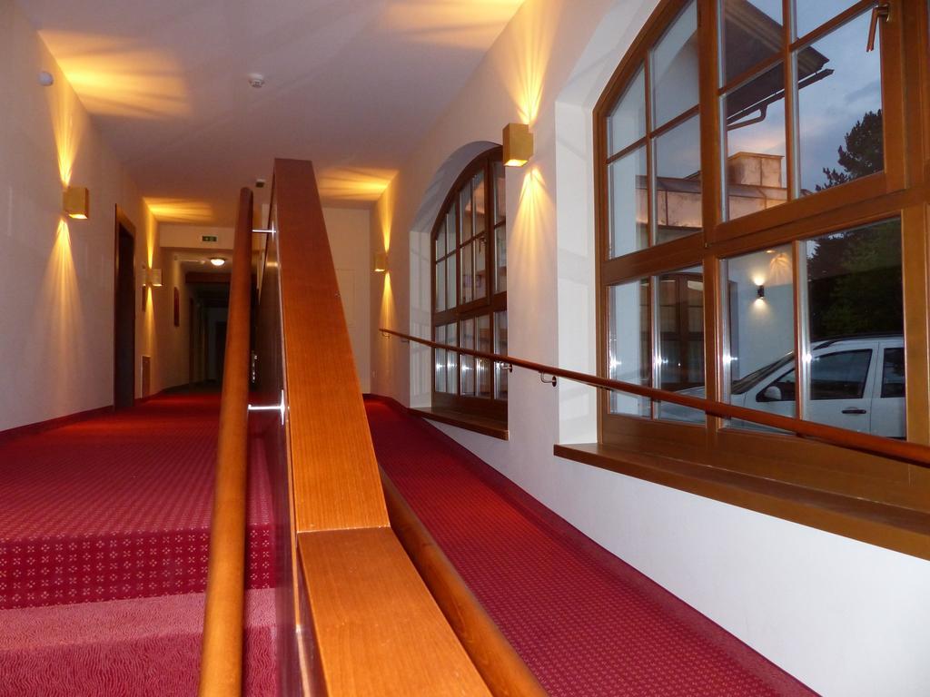 Seehotel Ressmann Drobollach am Faakersee Exterior foto
