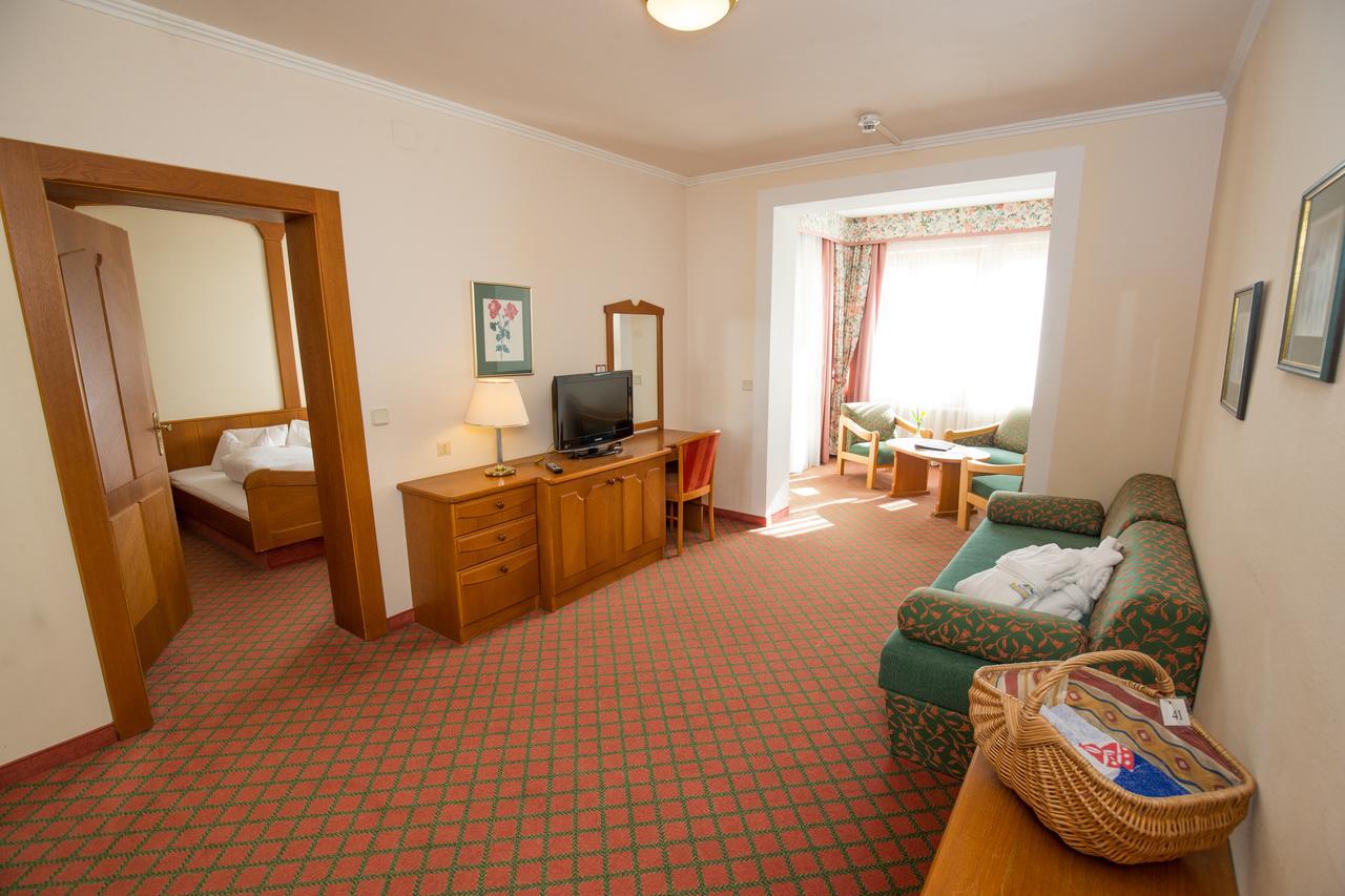 Seehotel Ressmann Drobollach am Faakersee Quarto foto
